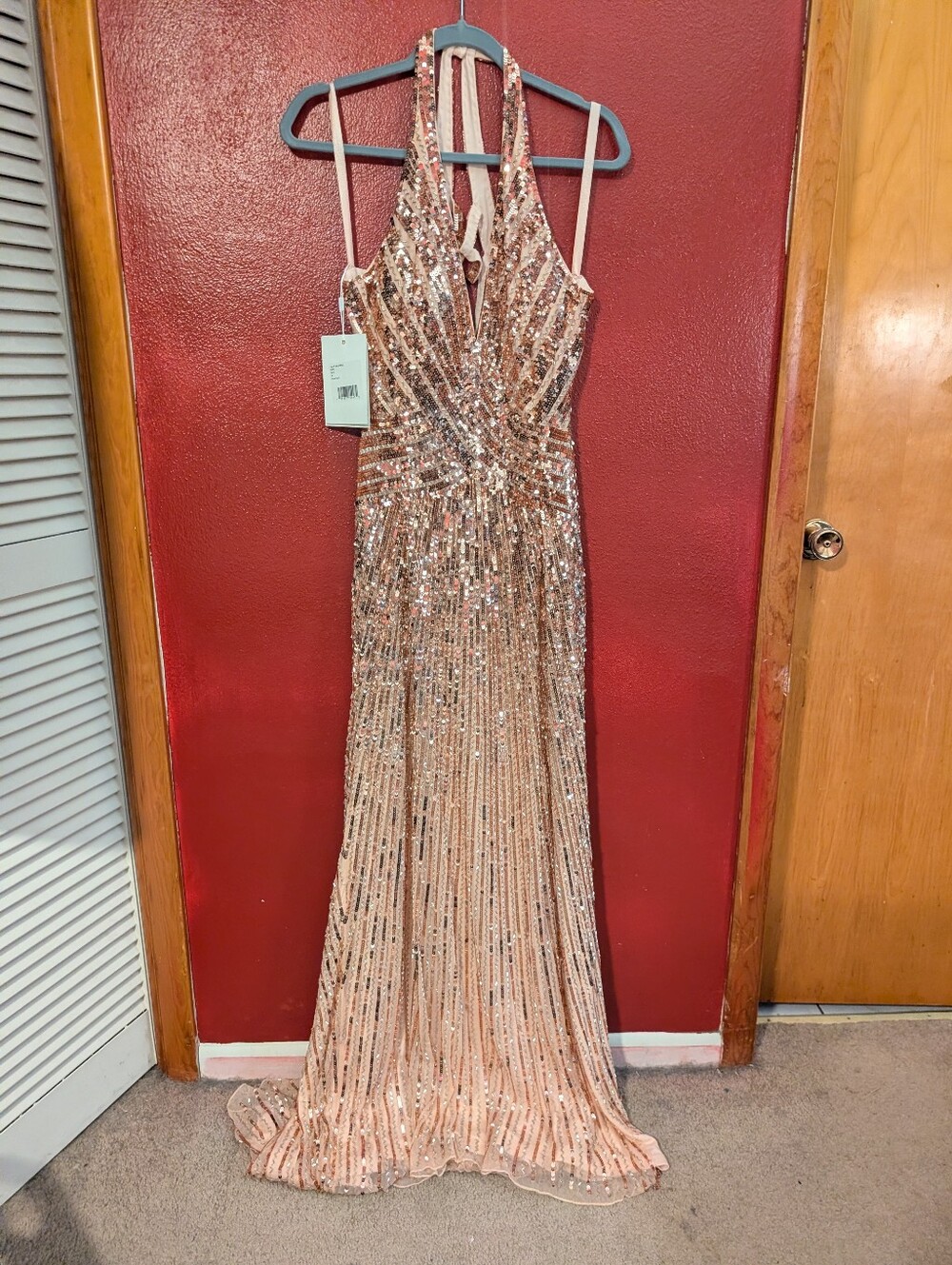 Mac Duggal 5390 sz 14 Rose Gold Sequin Halter Gown - Picture 4 of 8